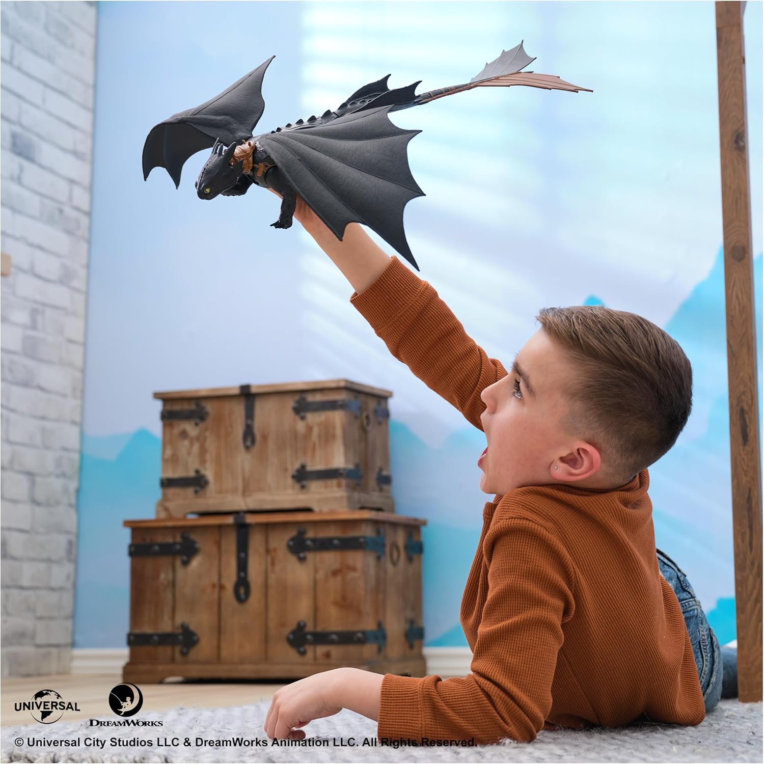 How to Train Your Dragon ULTIMATE PLASMA BLAST TOOTHLESS Lights and Sound Figure