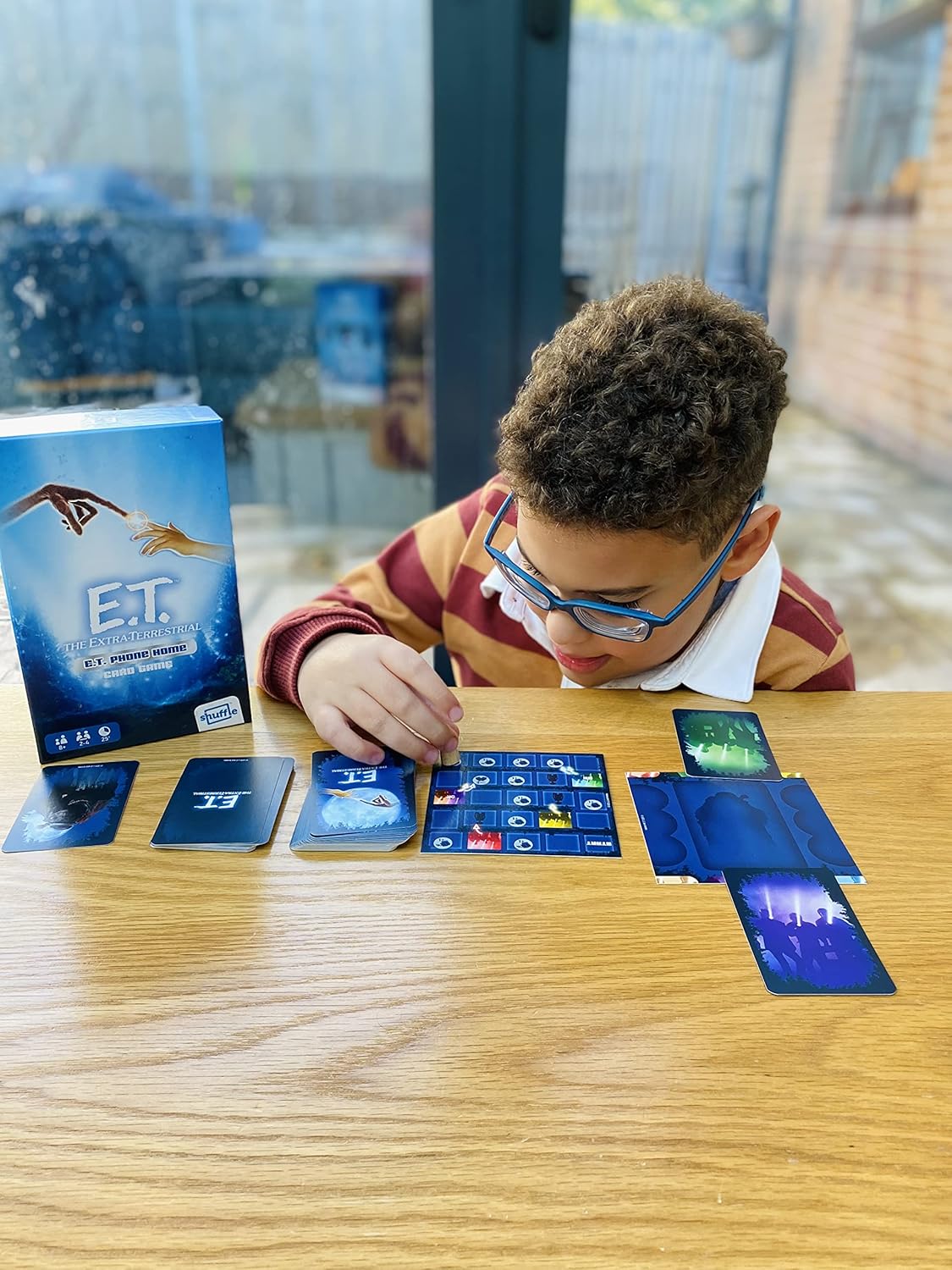 Shuffle Games Retro E.T Phone Home Card Game