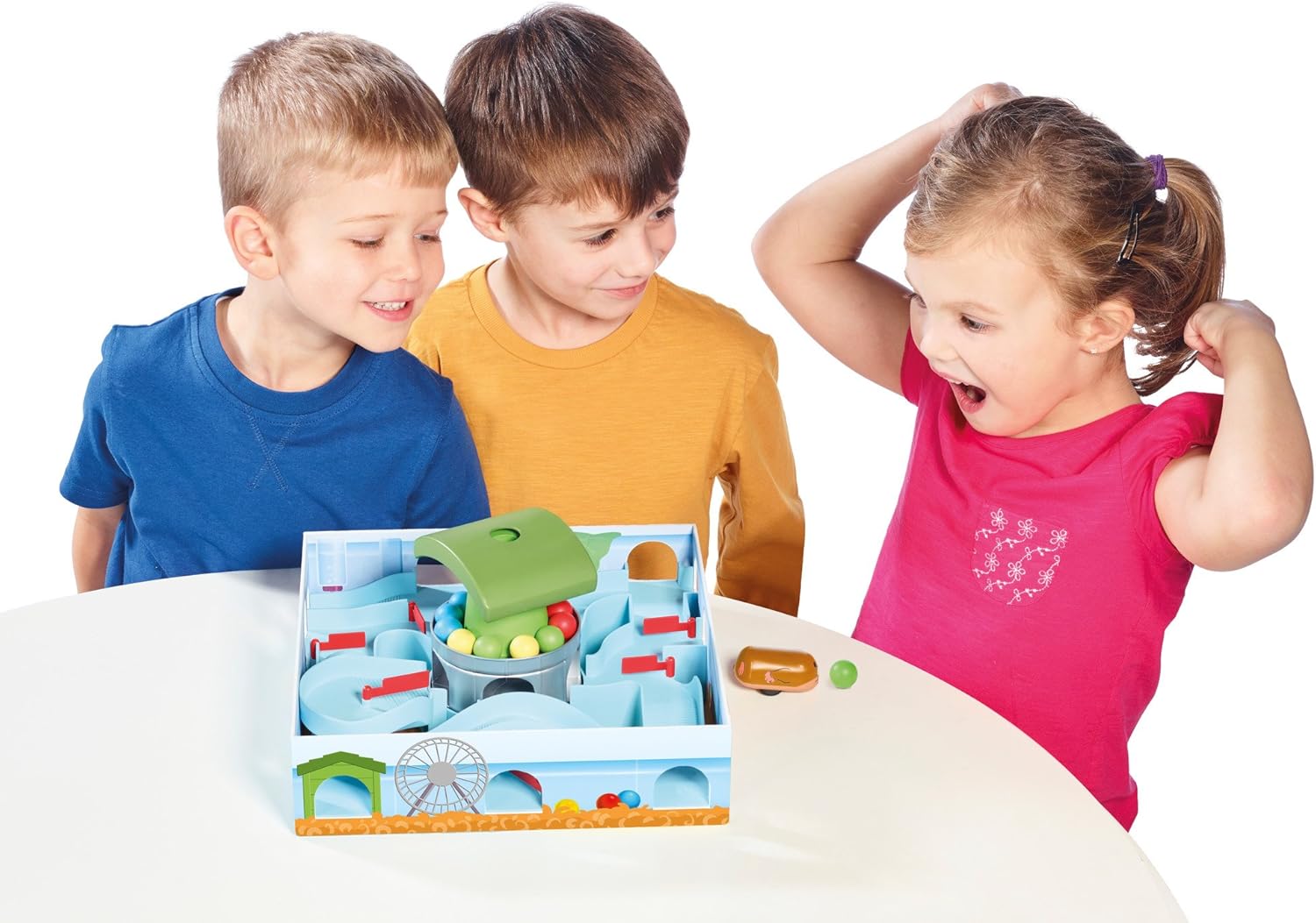 TOMY Runaround Hamster Race Family Skill Game