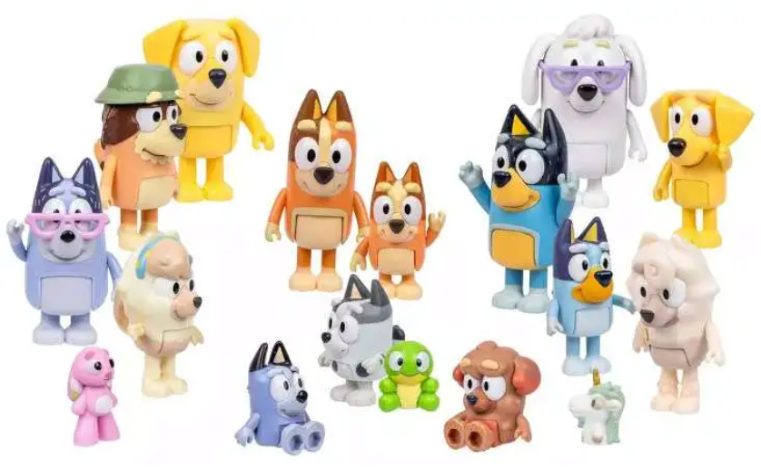 Bluey Ultimate Friends & Family Toy Figure Pack - Includes 18 Figures