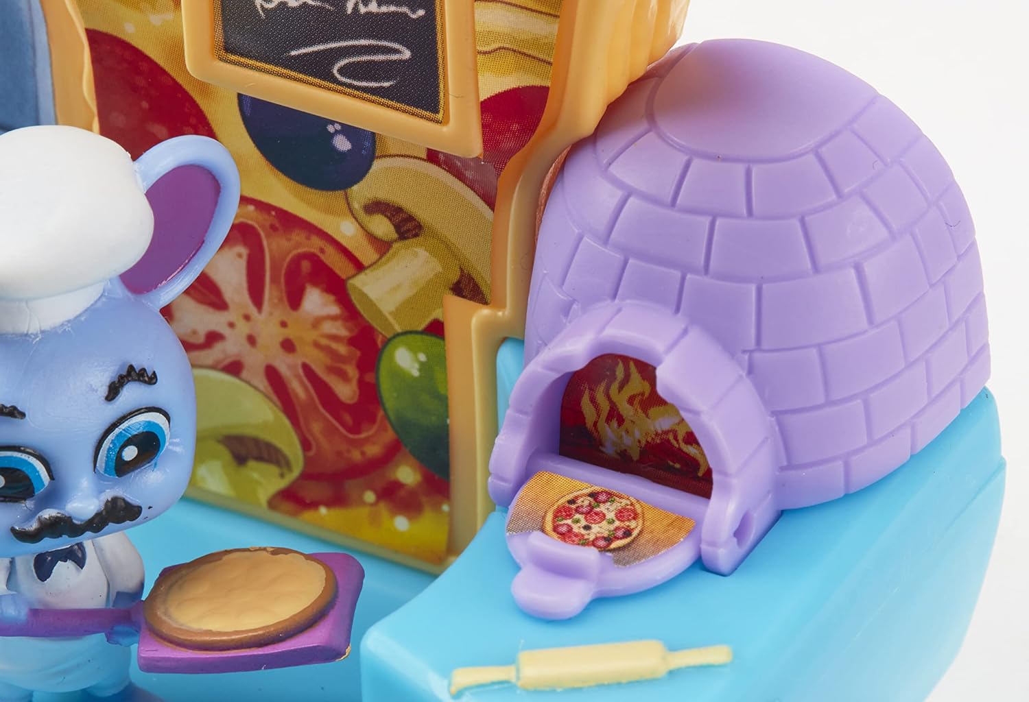 Character Options Millie & Friends Mouse in Slice 'O Pie Pizzeria