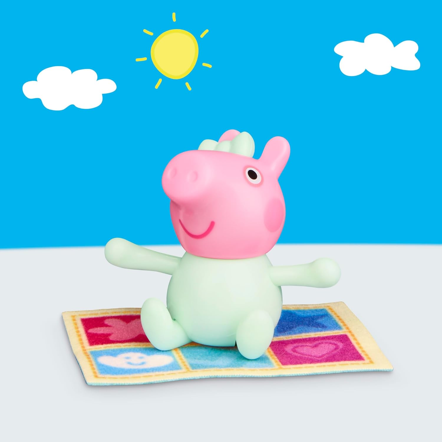 Peppa Pig Evie's Nursery Set with 1 Figure and 7 Accessories