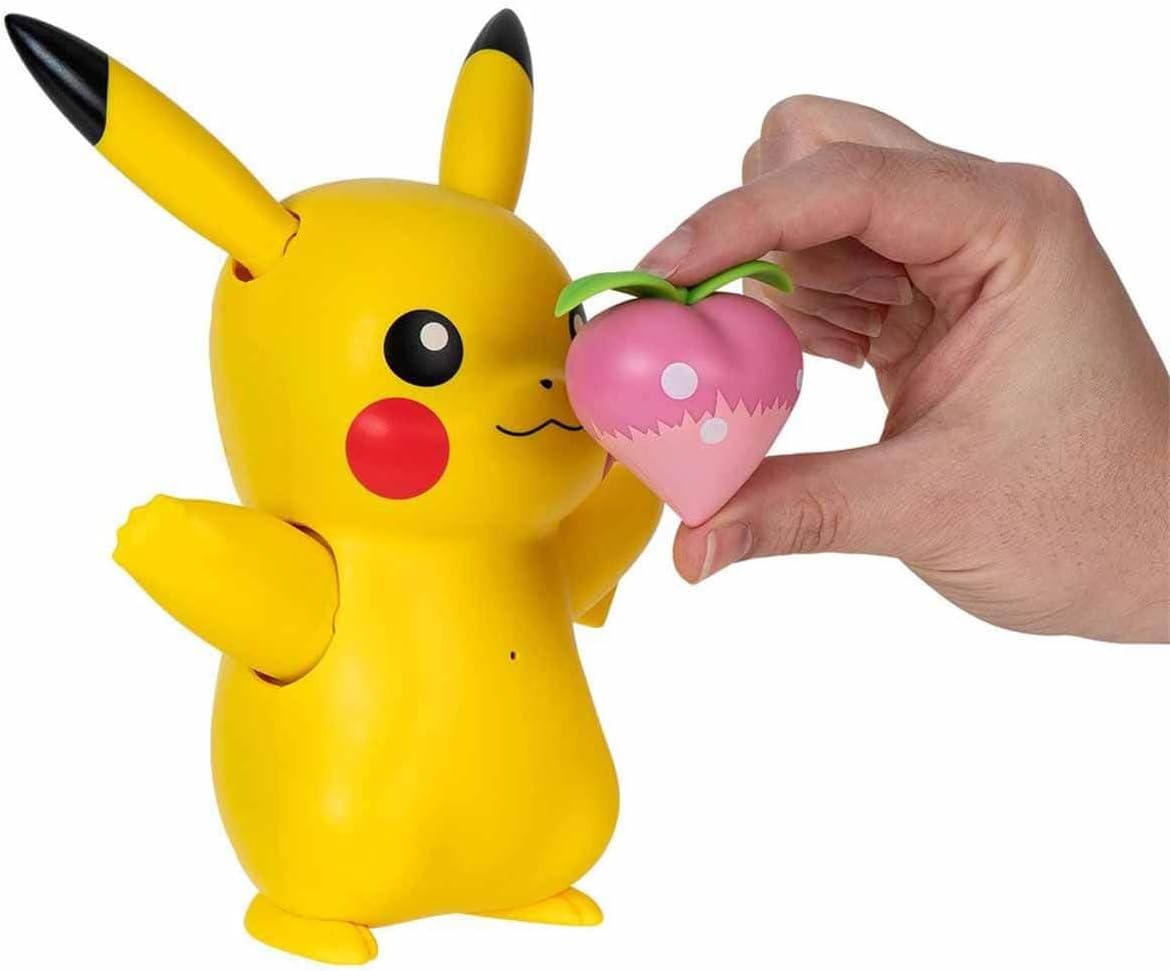 Pok�mon Train and Play Deluxe Pikachu 4.5-Inch Pikachu Figure with Lights, Sounds