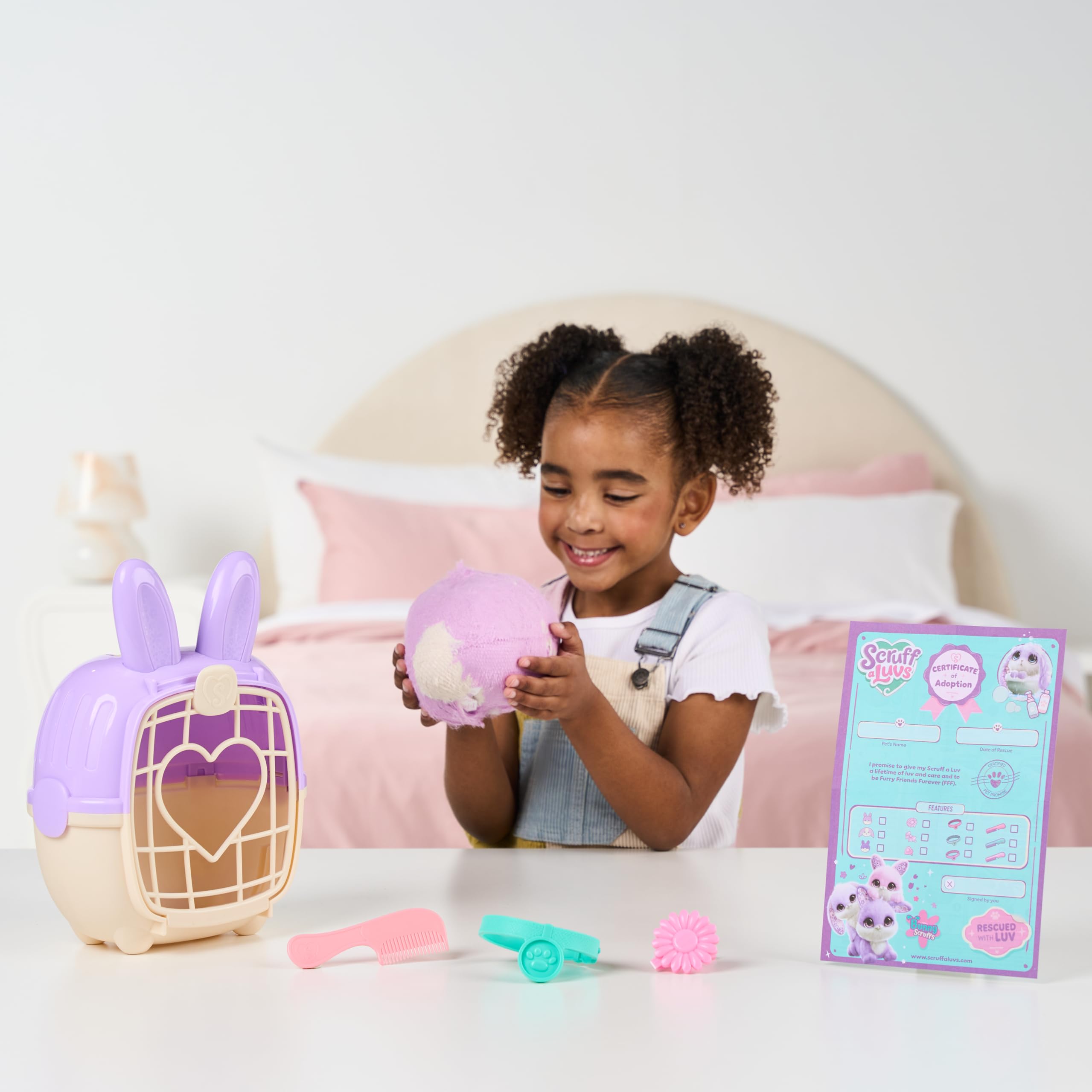 ScruffaLuvs 14cm Bunny Scruff Surprise Plush Toy with Magic Water Reveal + Deluxe Transport Box 29cm